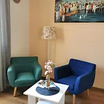 Oasis Apartment